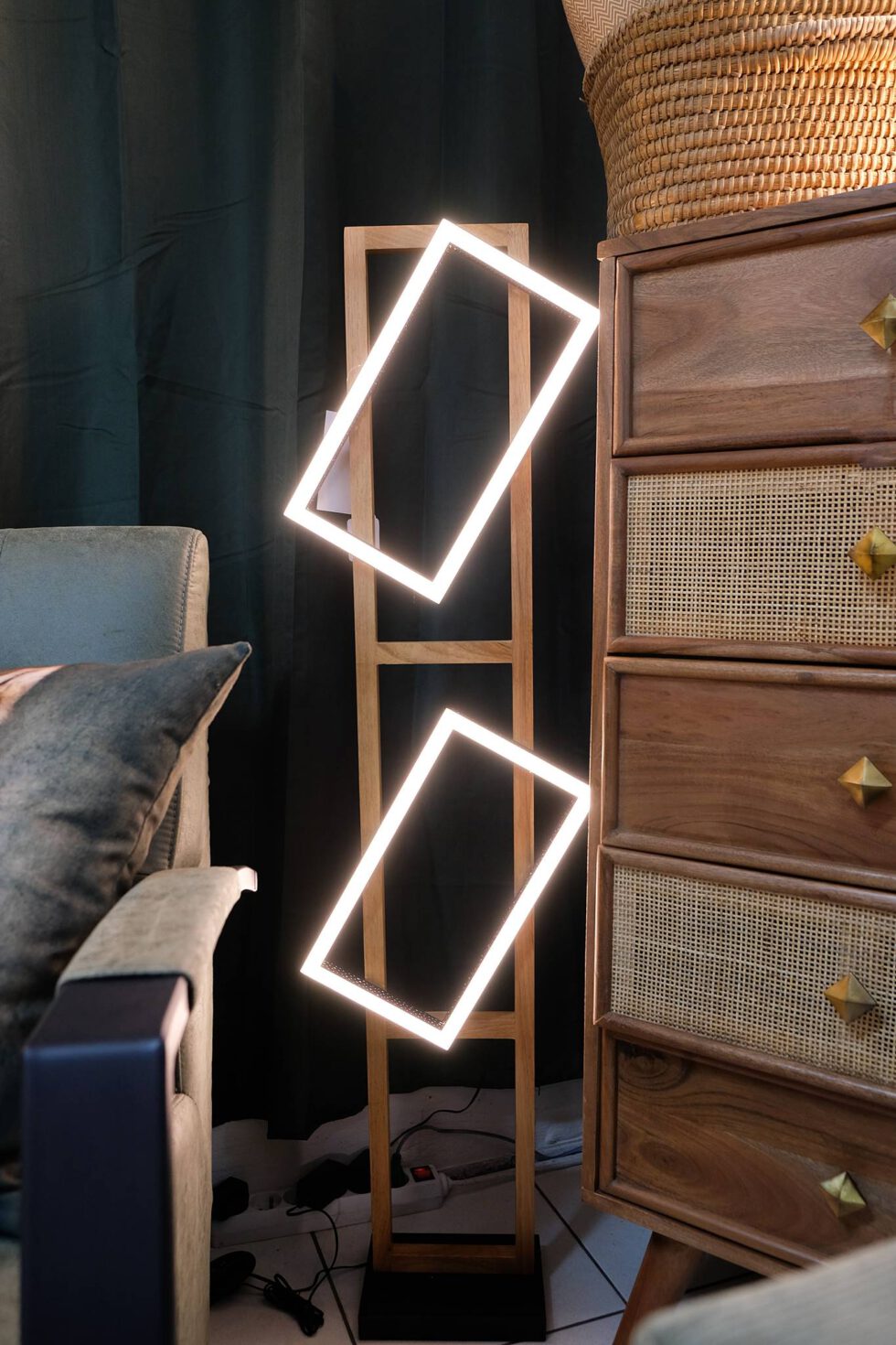 Lampe LEDS disponible dans votre magasin meubles et décoration d'Ugine (73)